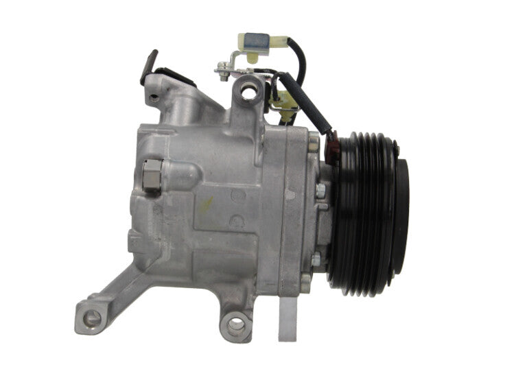 Denso New Aircon Compressor for Daihatsu DCP49001