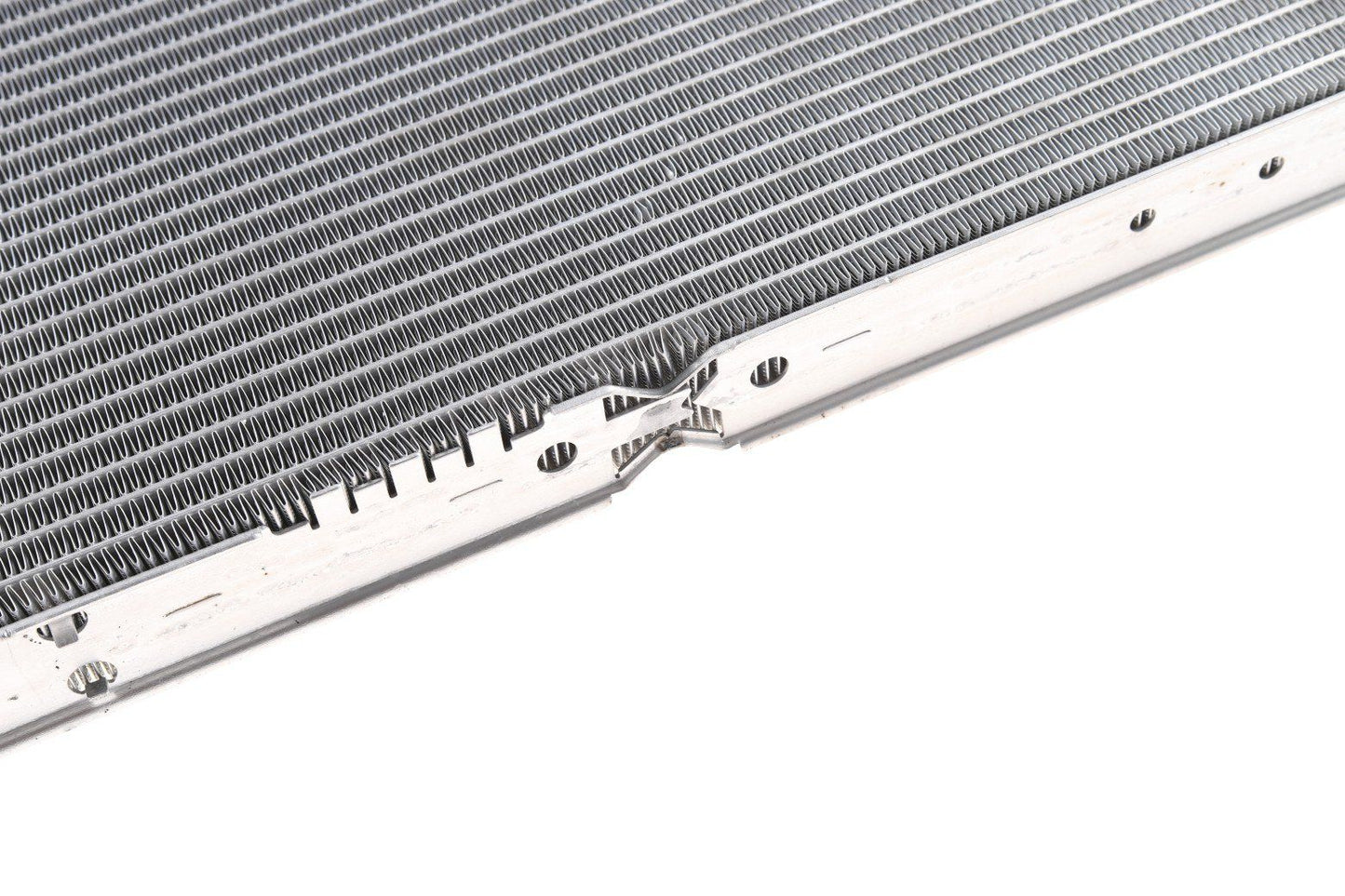 BOGAP Premium Radiator for engine cooling B4210102