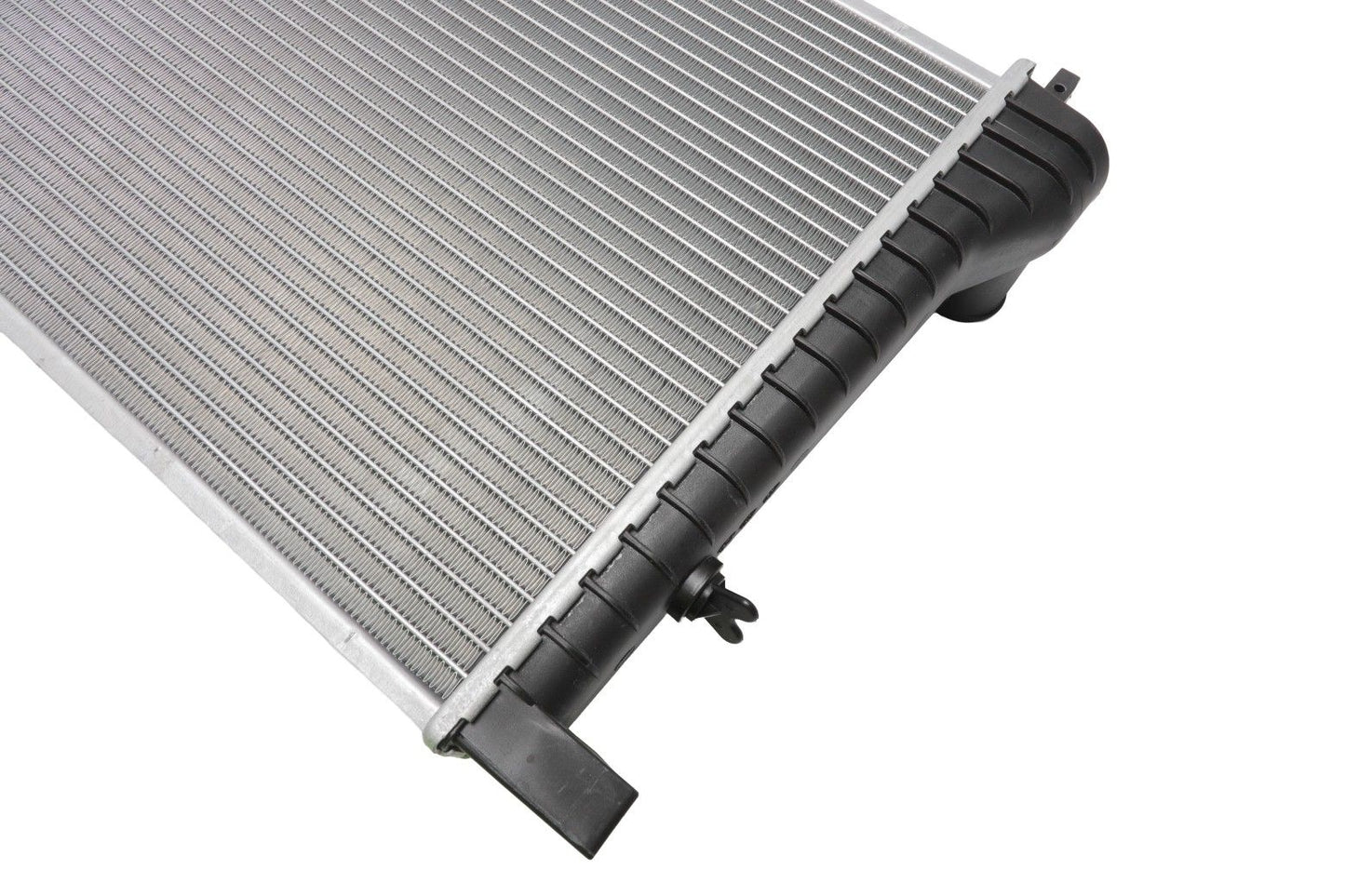 BOGAP Premium Radiator for engine cooling B4210207