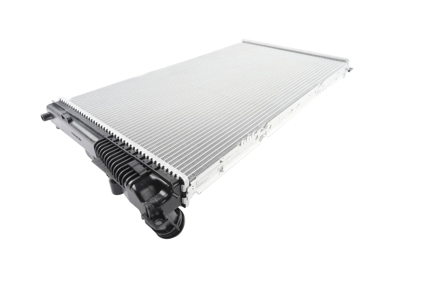 BOGAP Premium Radiator for engine cooling B4210215