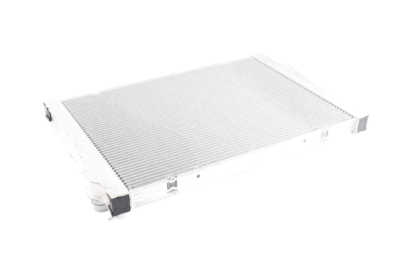 BOGAP Premium Radiator for engine cooling B4210221