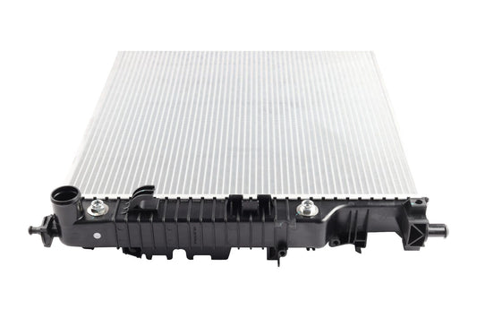 BOGAP Premium Radiator for engine cooling C4210111