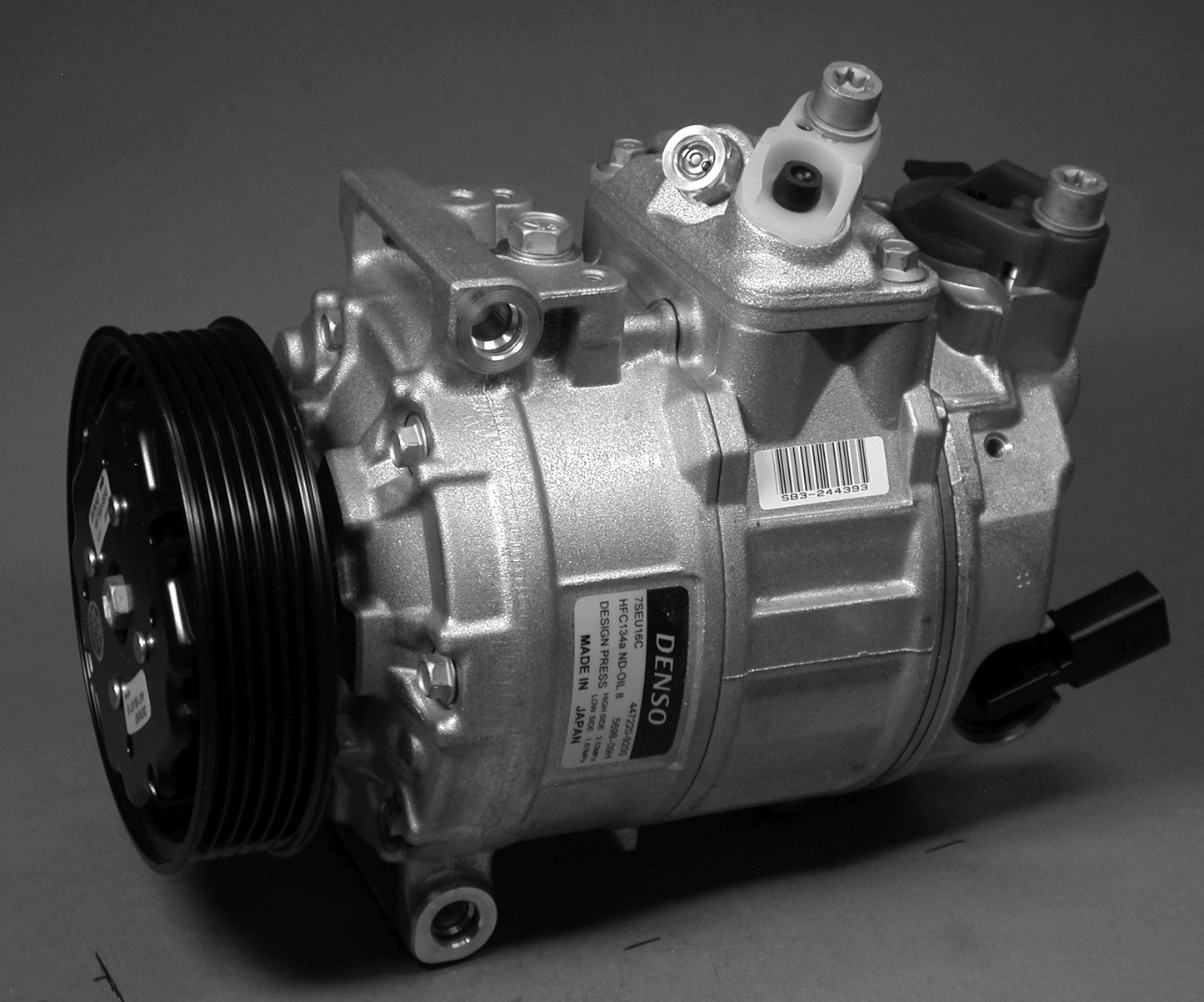Denso Aircon Compressor DCP32002