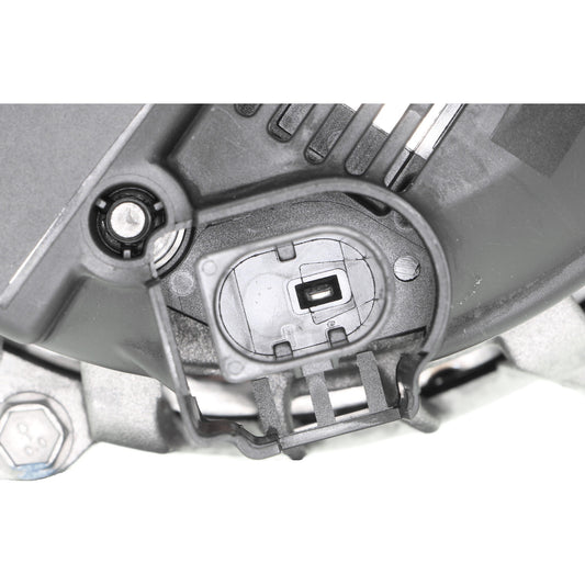 VEMO Alternator V10-13-50051