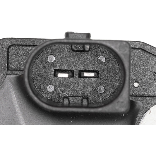 VEMO Alternator Regulator V10-77-1017