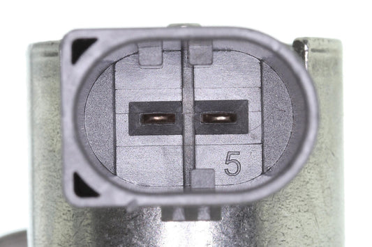 VEMO High Pressure Pump V30-25-0004