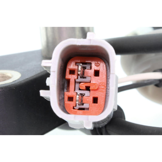 VEMO Sensor, wheel speed V32-72-0066