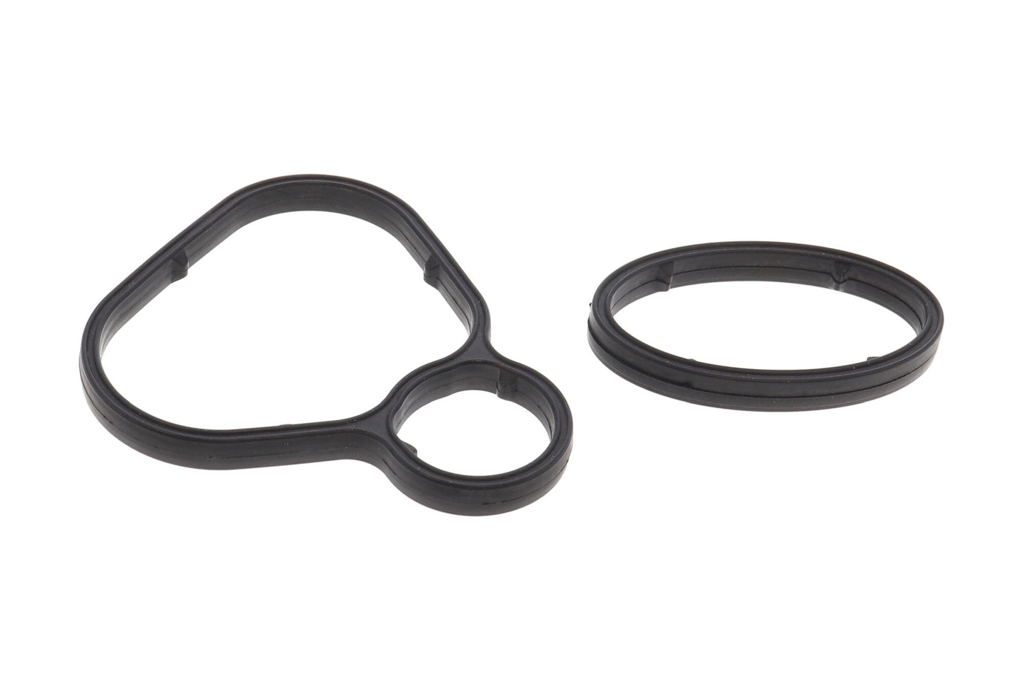 VEMO Oil filter module V40-60-2133