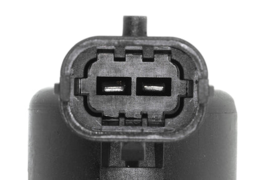 VEMO High Pressure Pump V51-25-0002