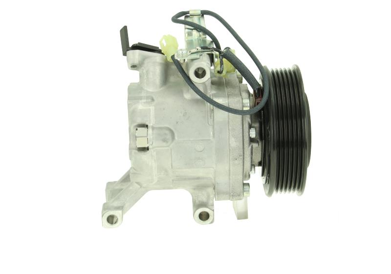 Denso New Aircon Compressor for Daihatsu DCP99017