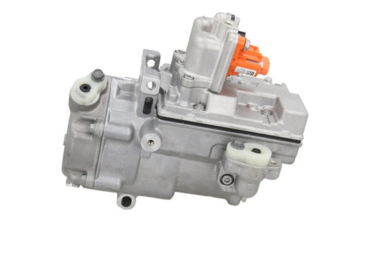 Denso New Aircon Compressor for Renault (Electric) 422001561
