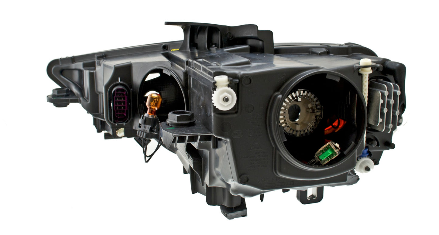 HELLA LED/Bi-Xenon-Headlight - right - for e.g. Audi A3 (8V1, 8VK) 1EL010740-361