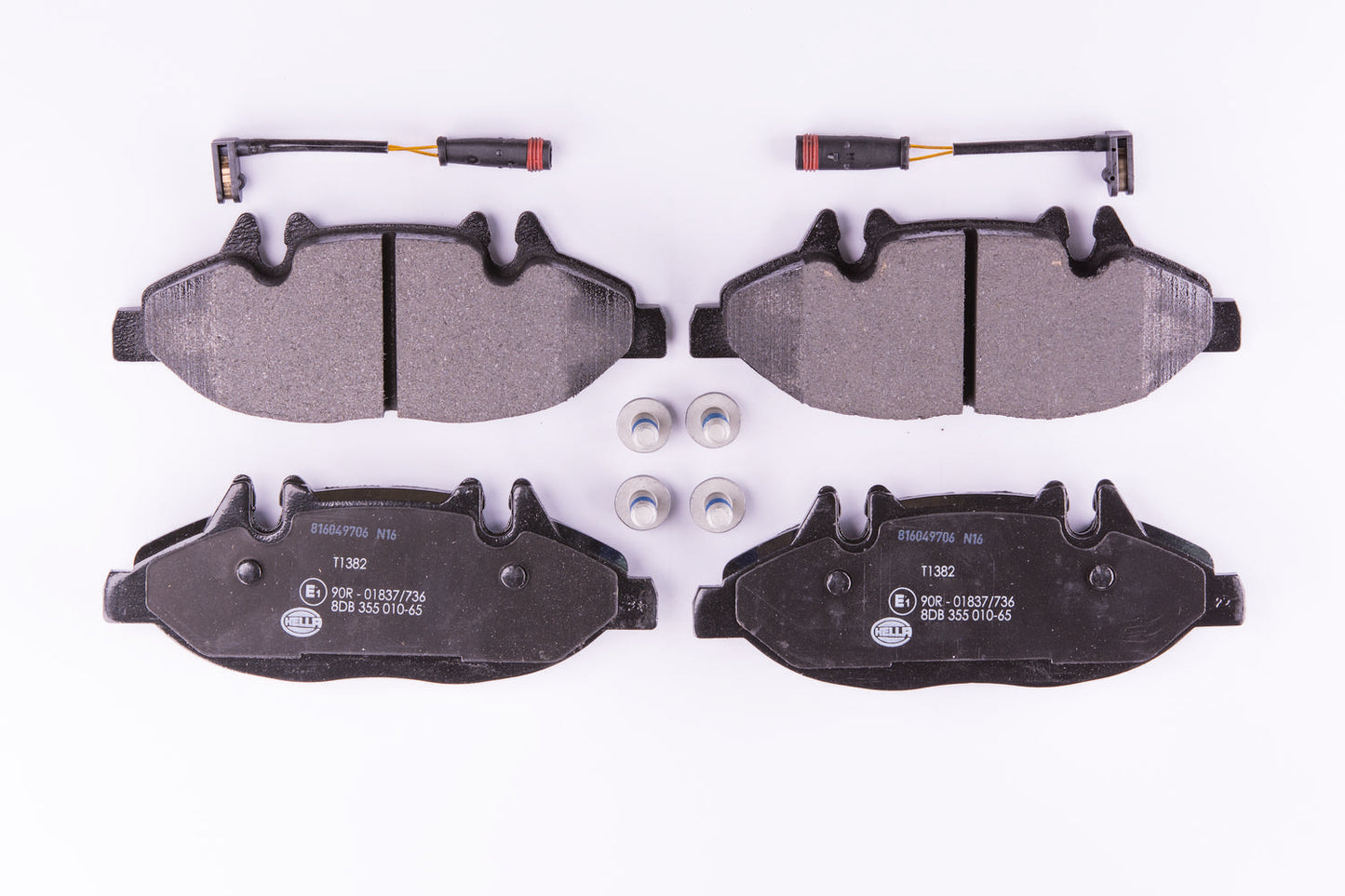 HELLA Brake pad set - T1382 - for e.g. MERCEDES-BENZ 8DB355010-651