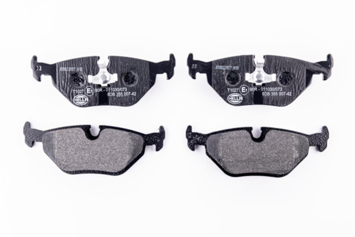 HELLA Brake pad set - T1027 - for e.g. BMW / WIESMANN 8DB355007-421