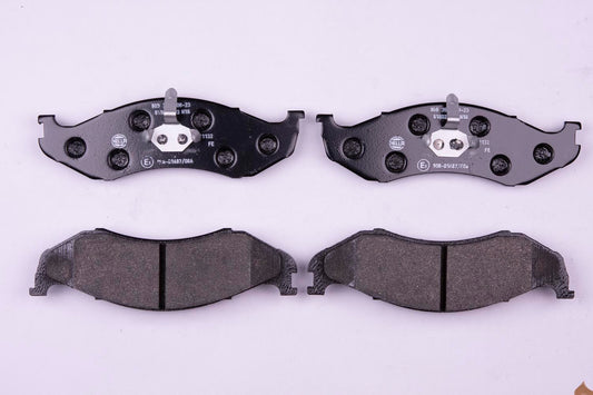 HELLA Brake pad set - T1132 - for e.g. JEEP / KIA / TROLLER 8DB355008-231