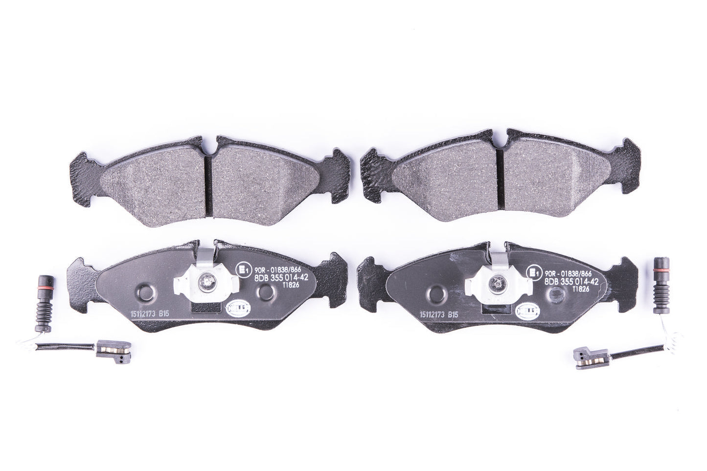 HELLA Brake pad set - T1826 - for e.g. DODGE / FREIGHTLINER / MERCEDES-BENZ /VW 8DB355014-421