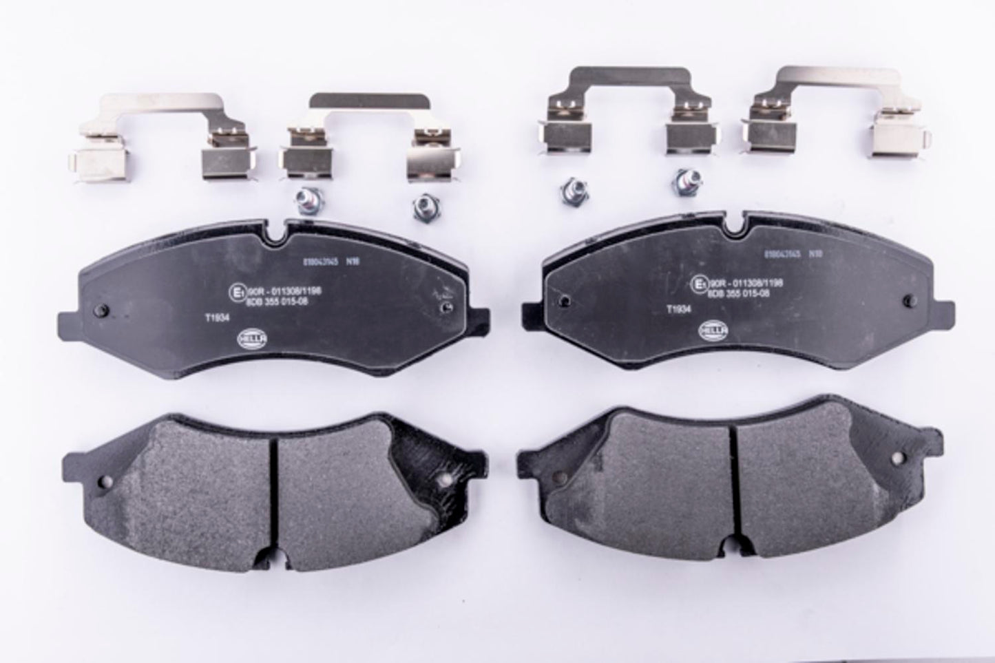 HELLA Brake pad set - T1934 - for e.g. LAND ROVER 8DB355015-081