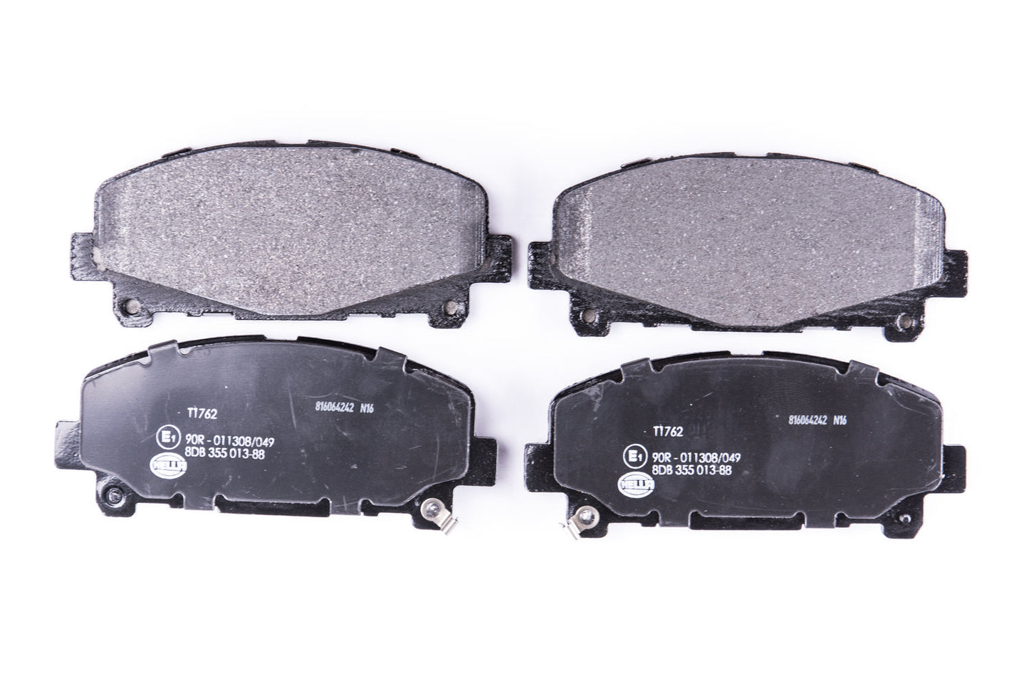 HELLA Brake pad set - T1762 - for e.g. ACURA / HONDA 8DB355013-881