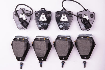 HELLA Brake pad set - T1182 - for e.g. AUDI 8DB355008-781