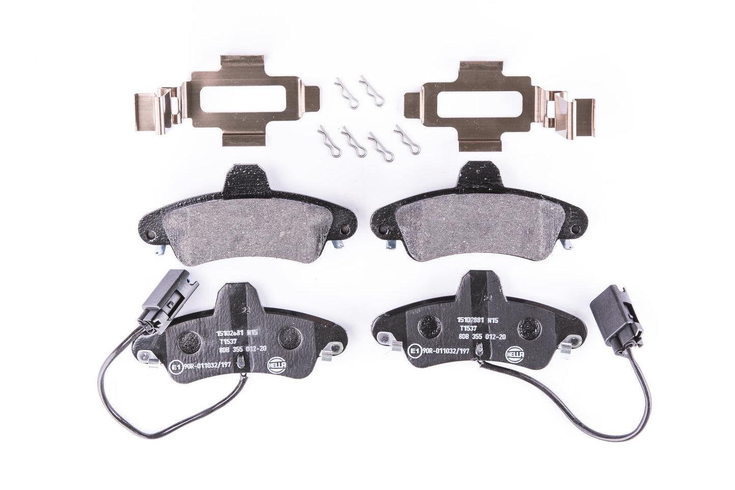 HELLA Brake pad set - T1537 - for e.g. FORD / MERCURY 8DB355012-201