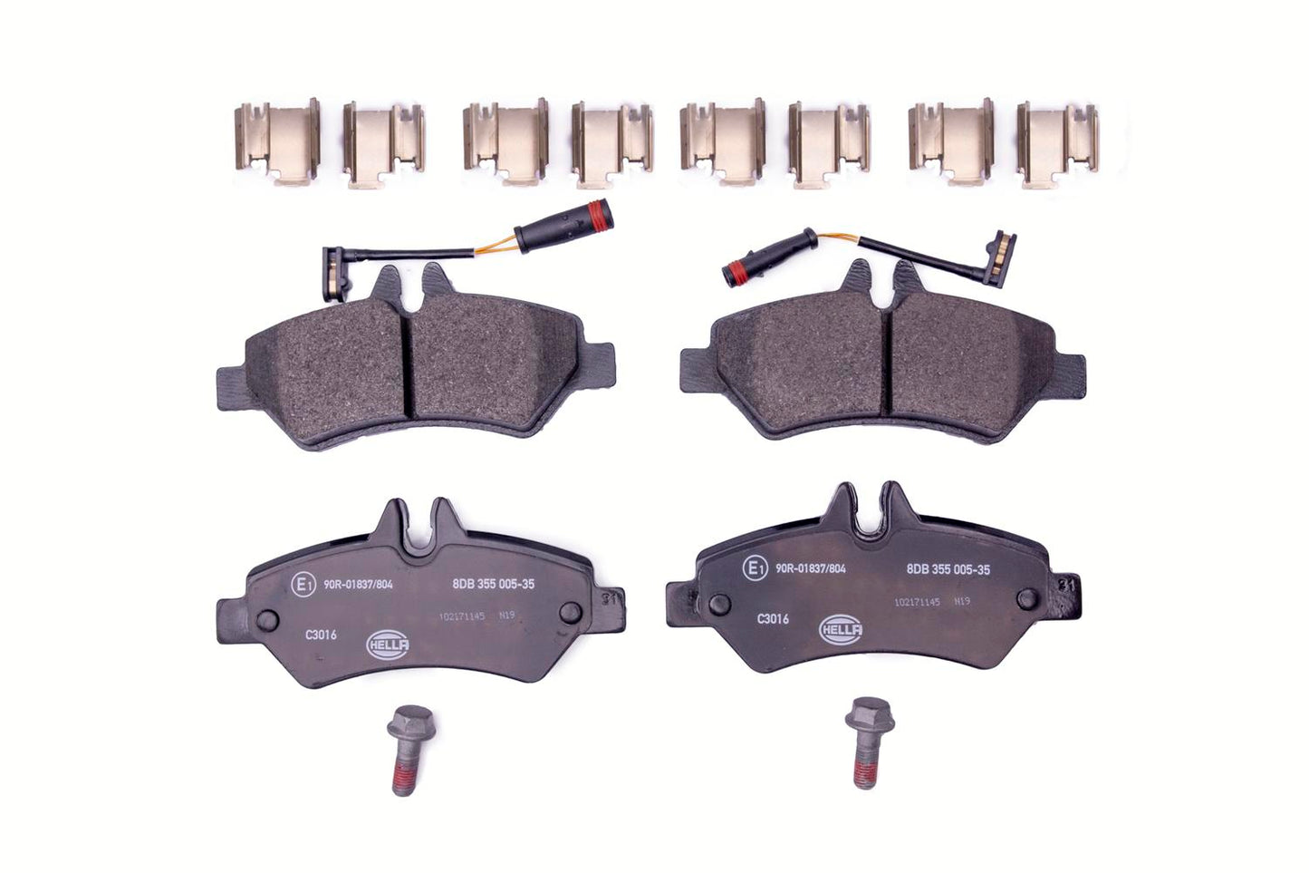 HELLA Brake pad set - C3016 - for e.g. DODGE / FREIGHTLINER / MERCEDES-BENZ 8DB355005-351