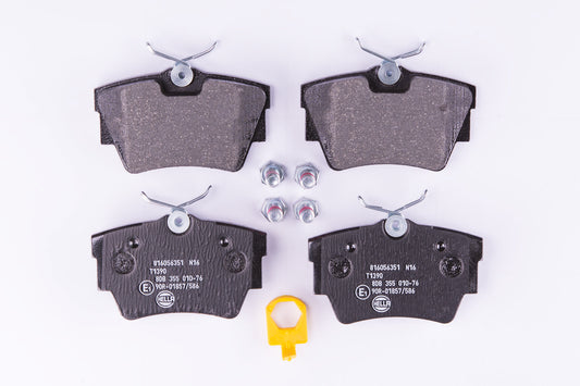 HELLA Brake pad set - T1390 - for e.g. FIAT / MITSUBISHI / NISSAN / OPEL 8DB355010-761