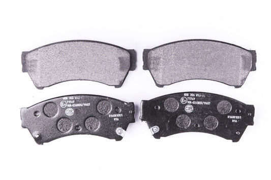 HELLA Brake pad set - T1749 - for e.g. LINCOLN / MAZDA 8DB355013-761