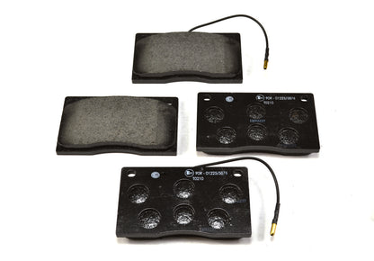 HELLA Brake pad set - T0210 - for e.g. DAIMLER / JAGUAR / RENAULT 8DB355005-931