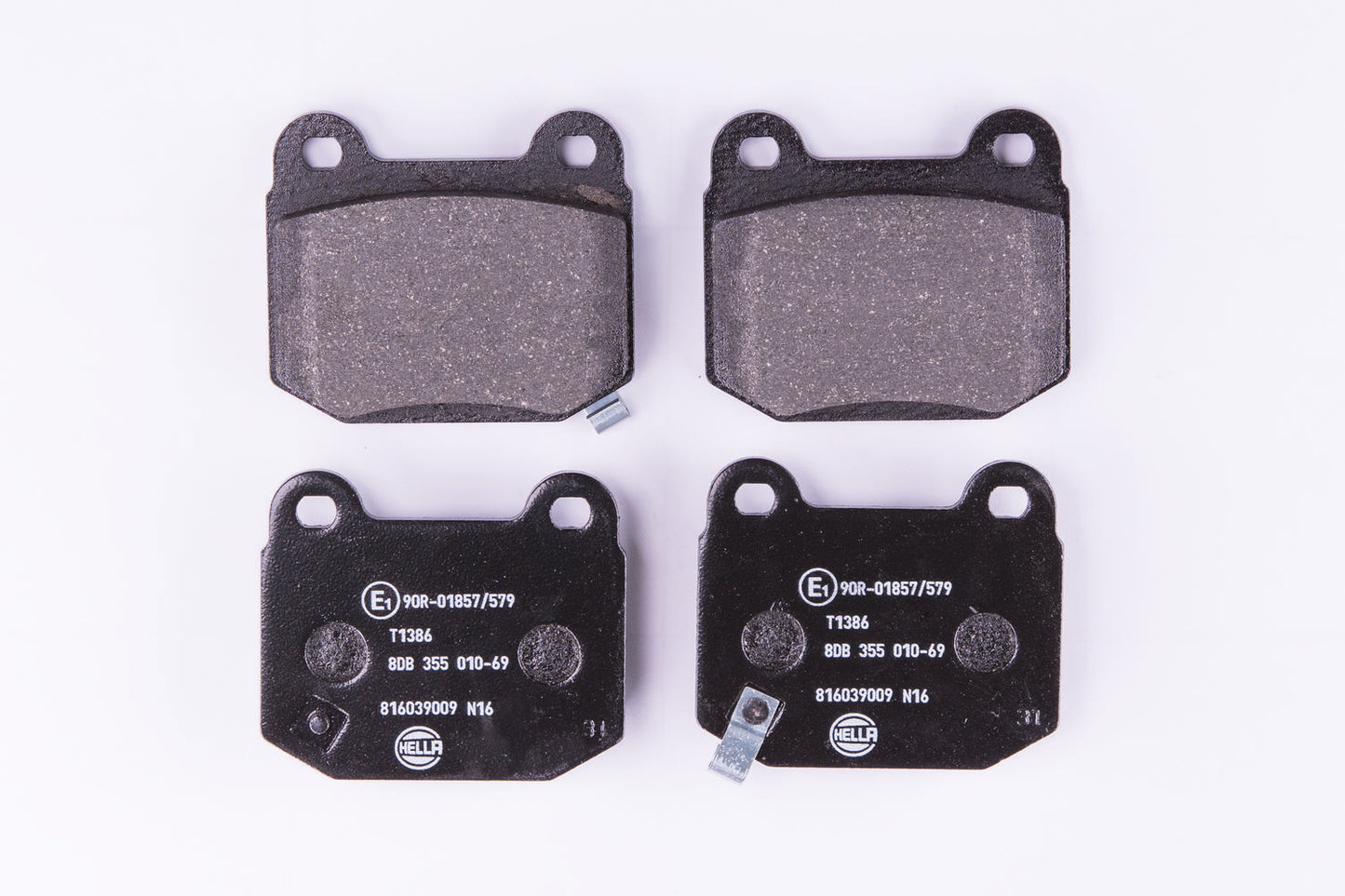 HELLA Brake pad set - T1386 - for e.g. MITSUBISHI / NISSAN / SUBARU 8DB355010-691