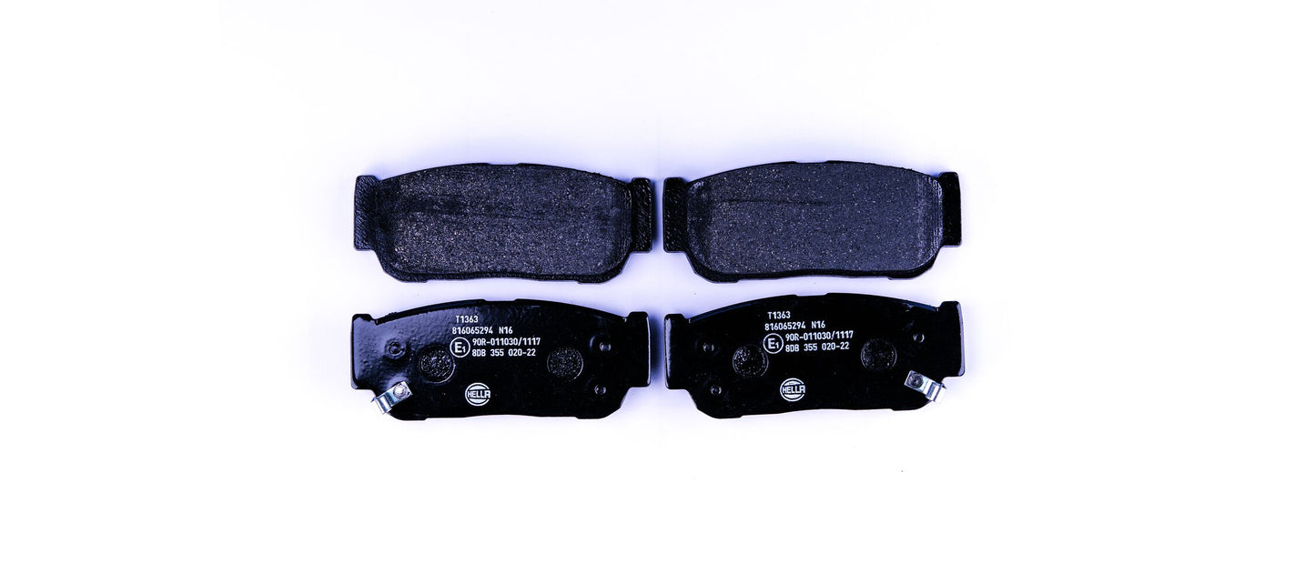 HELLA Brake pad set - T1363 - for e.g. KIA / SSANGYONG 8DB355020-221