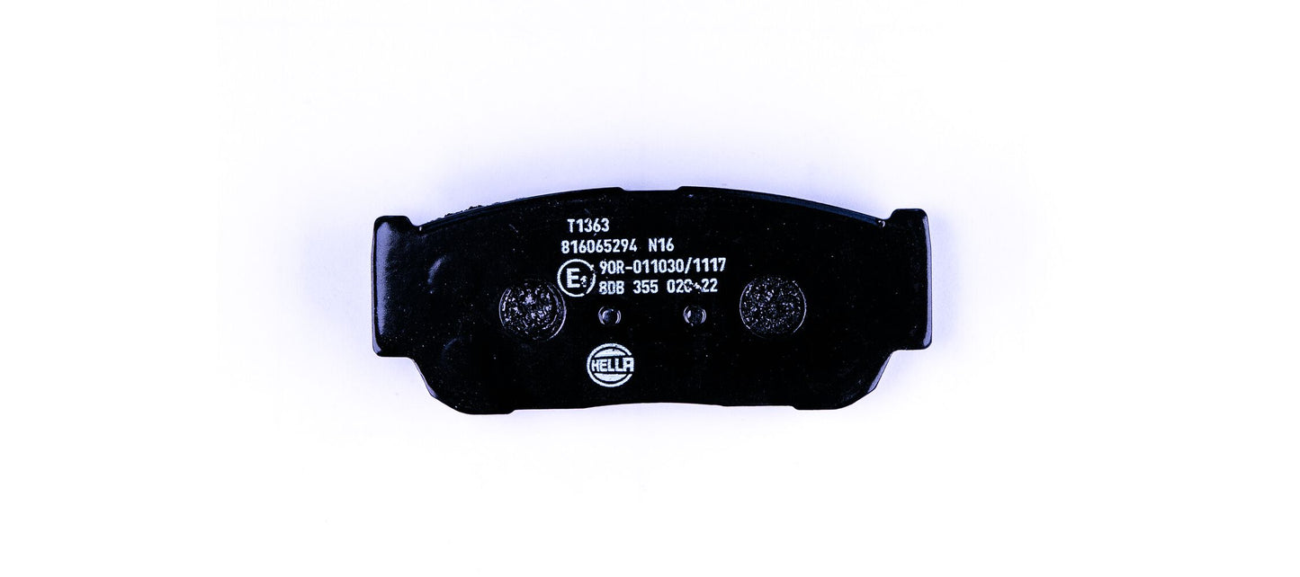 HELLA Brake pad set - T1363 - for e.g. KIA / SSANGYONG 8DB355020-221