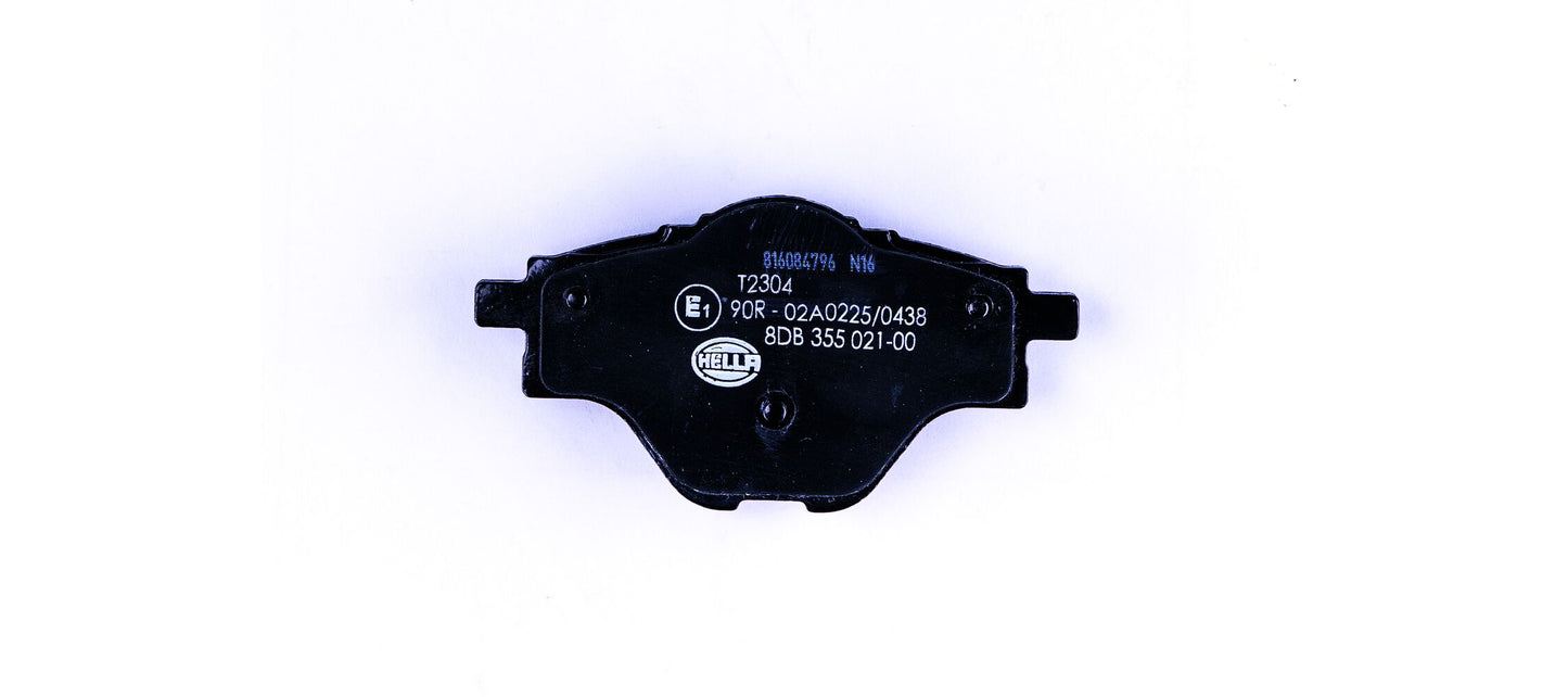 HELLA Brake pad set - T2304 - for e.g. CITROEN / OPEL / PEUGEOT / VAUXHALL 8DB355021-001