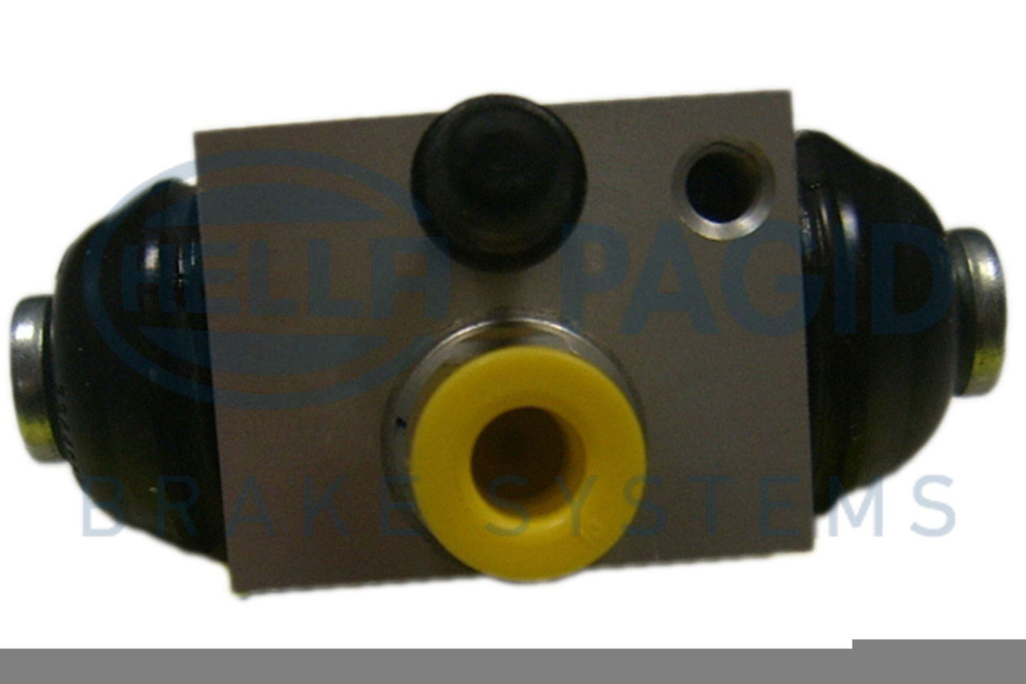 HELLA Wheel Brake Cylinder - AW3378 8AW355533-781
