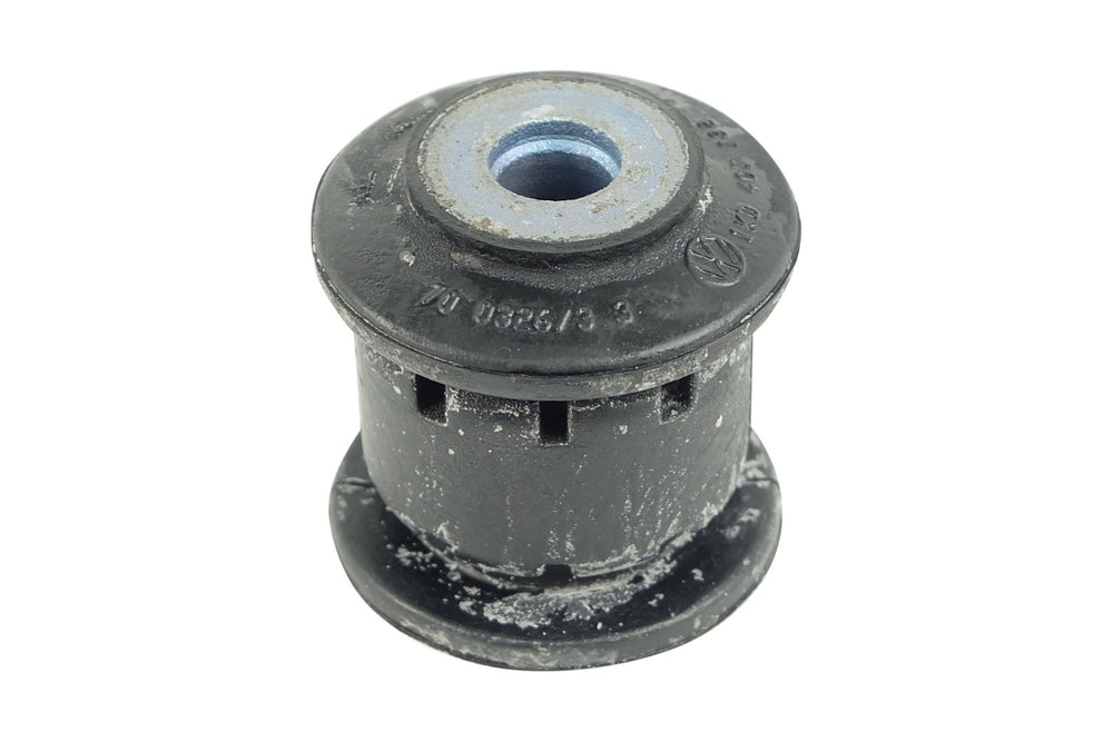 BOGAP A+ OEM Mounting for control/trailing arm A3328103