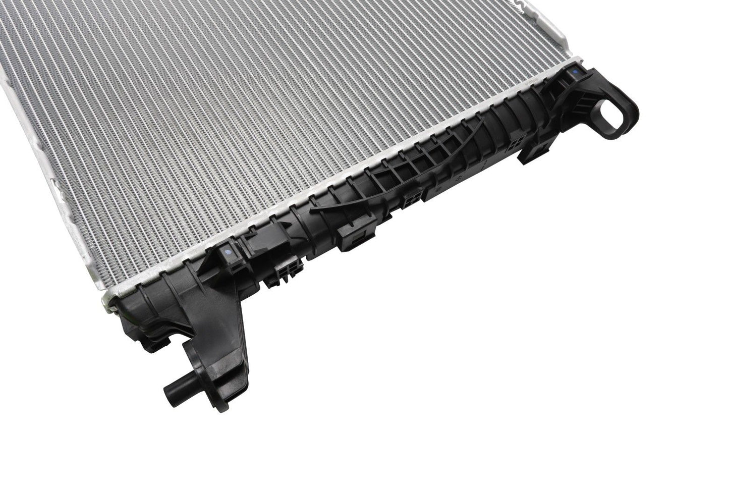 BOGAP Premium Radiator for engine cooling A4210118