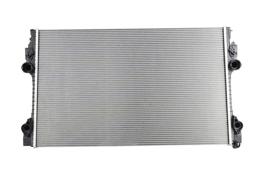BOGAP Premium Radiator for engine cooling A4210132