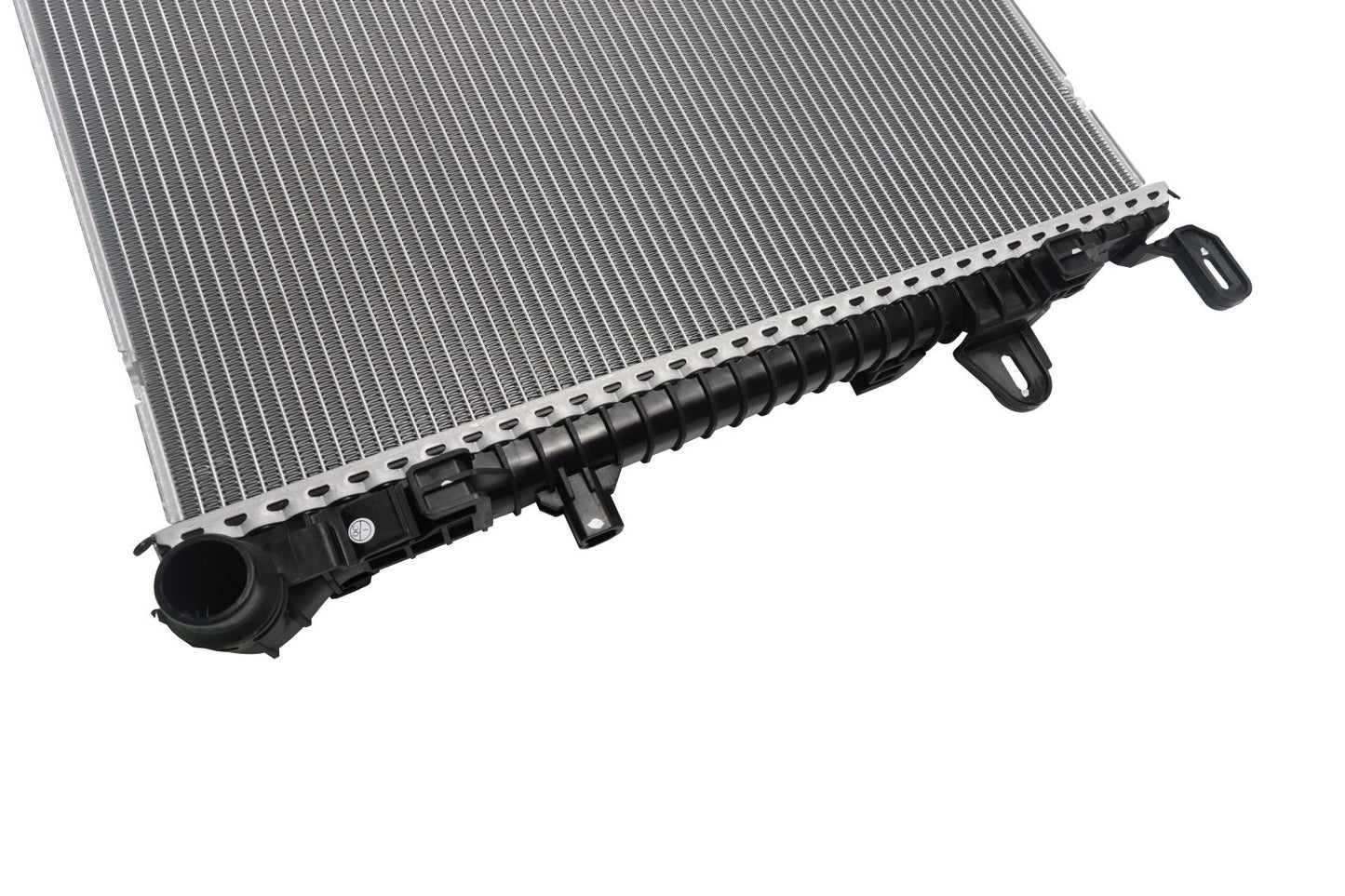 BOGAP Premium Radiator for engine cooling A4210137