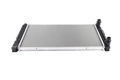 BOGAP Premium Radiator for engine cooling A4210261