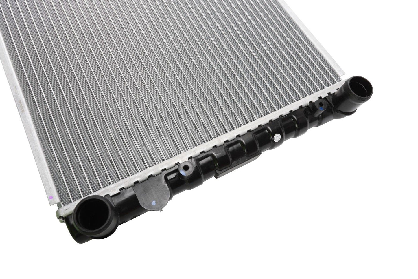 BOGAP Premium Radiator for engine cooling A4210274