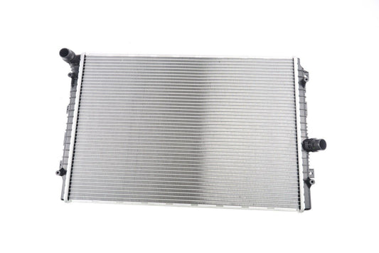 BOGAP Premium Radiator for engine cooling A4210283