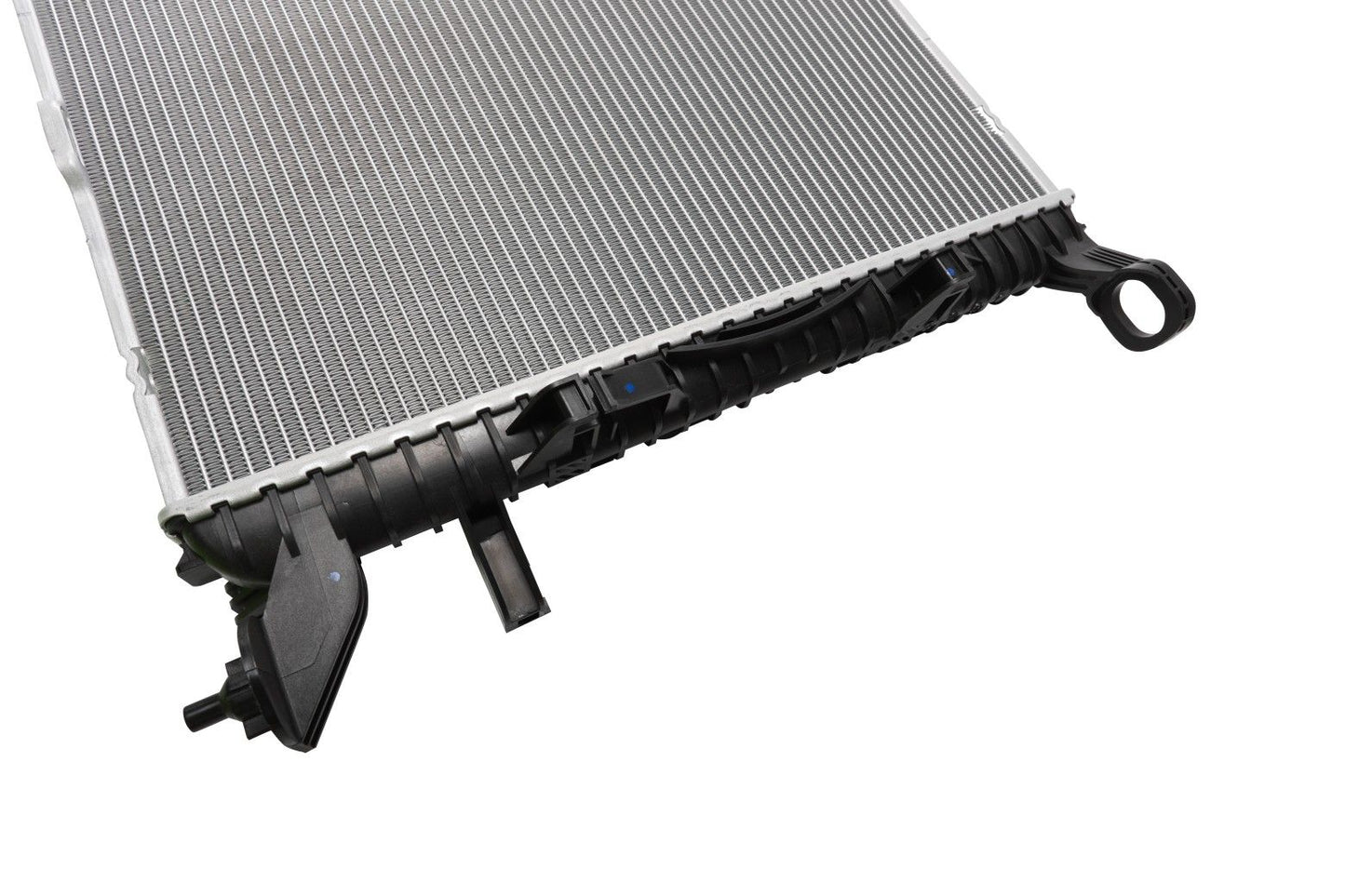 BOGAP Premium Radiator for engine cooling A4210295
