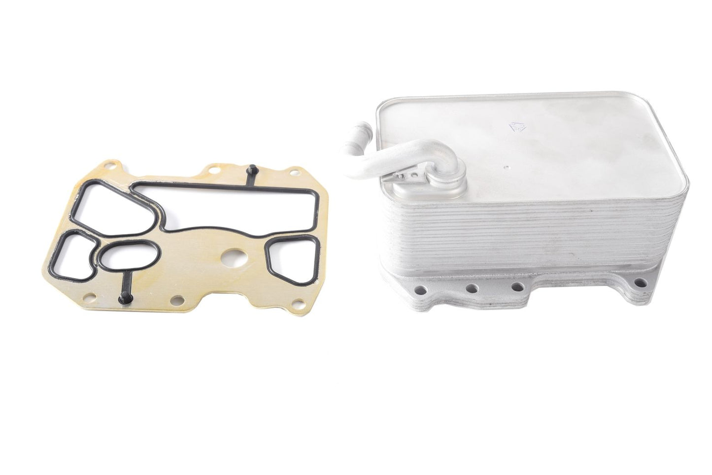 BOGAP Premium Oil Cooler for engine oil A4222133