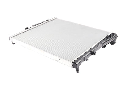 BOGAP Premium Radiator for engine cooling B4210119