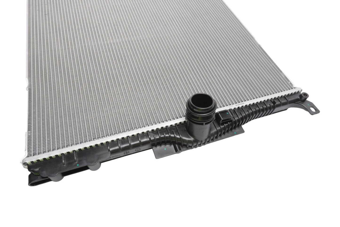 BOGAP Premium Radiator for engine cooling B4210120