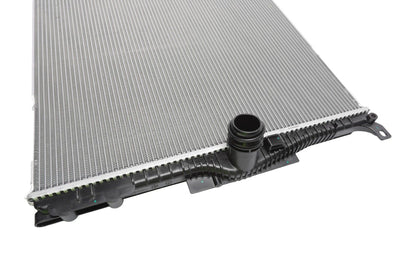 BOGAP Premium Radiator for engine cooling B4210120