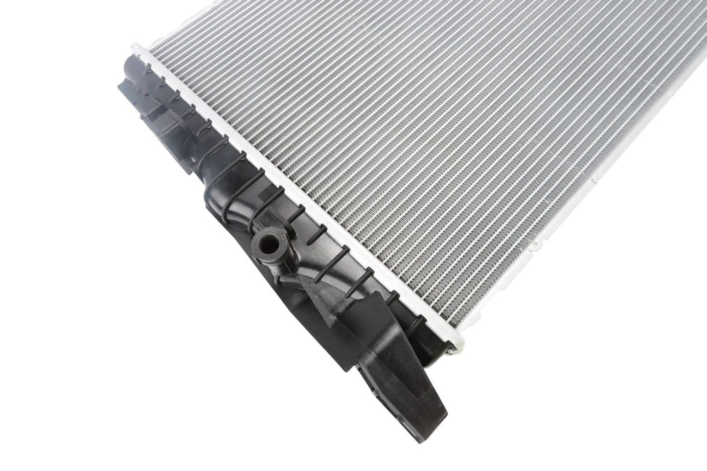 BOGAP Premium Radiator for engine cooling B4210130