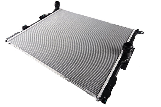 BOGAP Premium Radiator for engine cooling B4210137