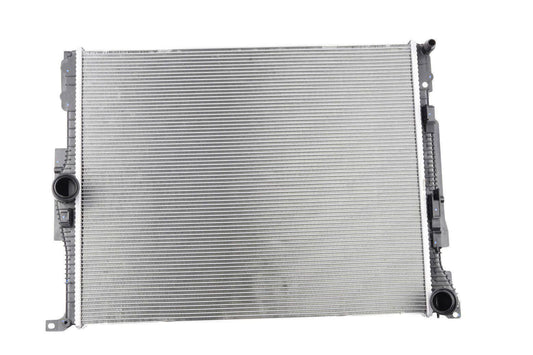 BOGAP Premium Radiator for engine cooling B4210138
