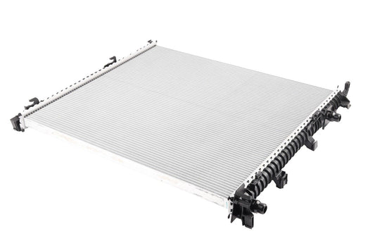 BOGAP Premium Radiator for engine cooling B4210146