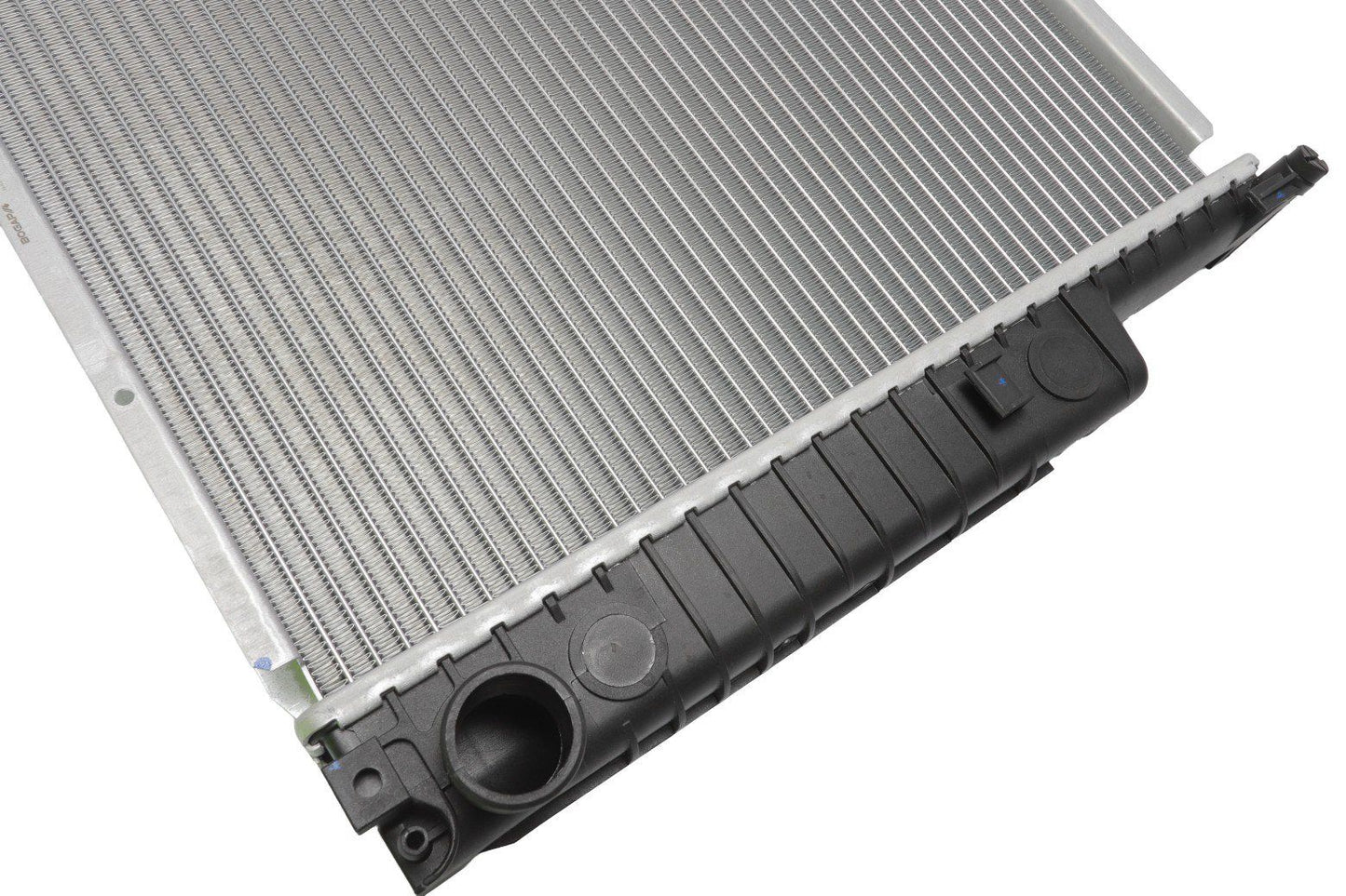 BOGAP Premium Radiator for engine cooling B4210198